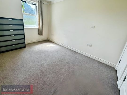 Cambridge Road, Great Shelford - Photo 1