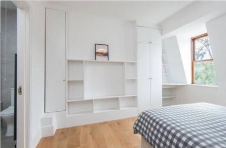 4 bedroom flat to rent - Photo 3