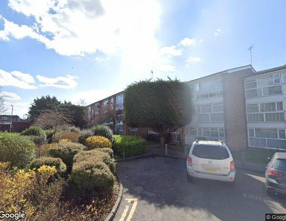 Room in a Shared Flat, St. Peters Close, IG2 - Photo 1
