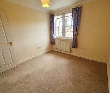Apartment in Cherry Lane, Parkland Village - Photo 5