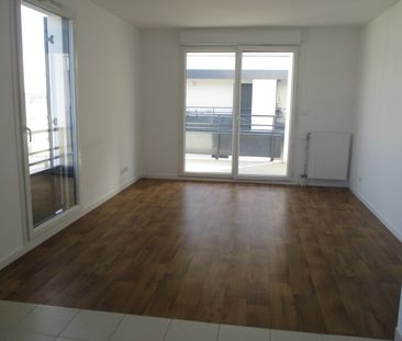 Location Appartement 3 Pièces 61 m² - Photo 1