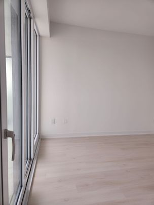 For Lease - 3900 Confederation Parkway Unit# 3502, Mississauga, Ontario - Photo 1