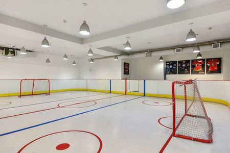 3 Bed Townhome with excellent amenities!!! - Photo 4