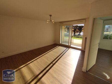 Location Appartement 2 pièces 45m² MONT DE MARSAN 40000 - Photo 2