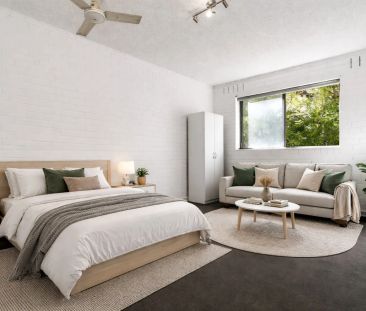 Low Maintenance and and Secure Studio in Prime St Kilda Location - Photo 1