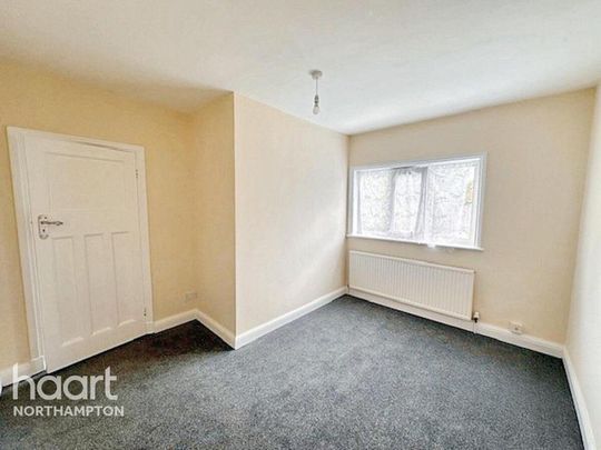 3 bedroom detached house to rent - Photo 1