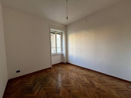 Bilocale via D'Annunzio 3, Corso Genova, Milano - Photo 2