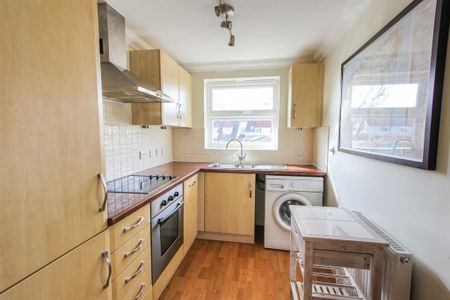 1 bedroom apartment to rent - Photo 2