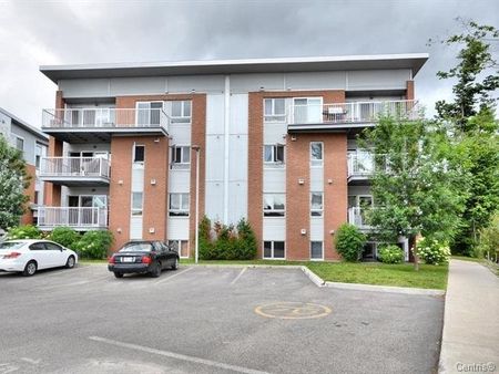 Appartement à louer - Saint-Jérôme (Saint-Jérôme) - Photo 2