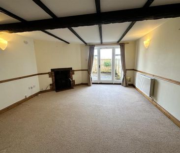 2 bedroom terraced house to rent - Photo 2