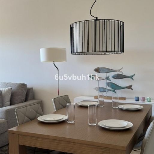 3 Bedroom Apartment For Rent in Los Flamingos, Málaga - Photo 1