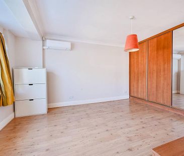 6 bedroom semi-detached house to rent - Photo 6