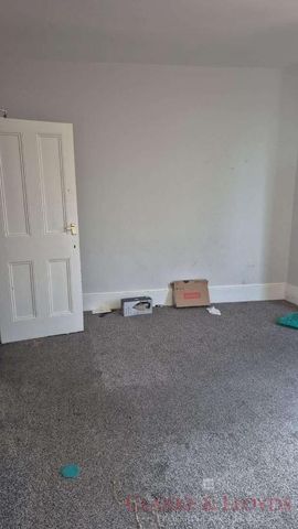 Katherine Road, E7 - Photo 2