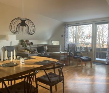 Östra allén 23 - Foto 1