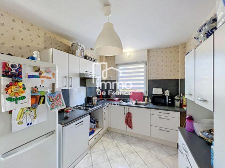Maison St Berthevin 4 pièce(s) 87 m2 - Photo 2