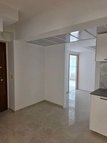 Διαμέρισμα για ενοικίαση Άγιος Γεώργιος (Νίκαια) - Photo 5