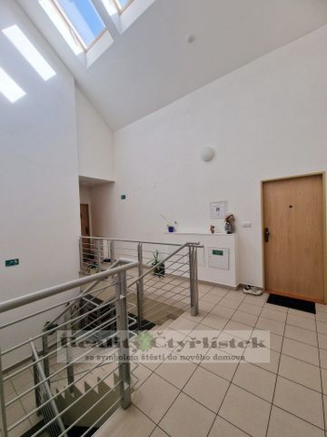 Pronájem bytu 2+1 46 m² - Фото 3
