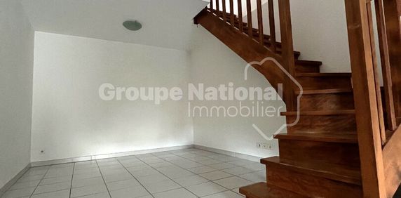 ROGNONAS - A louer - Appartement T2 avec place de parking, - Photo 2