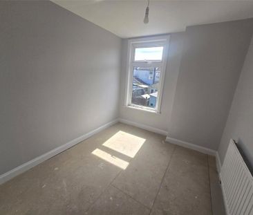 3 bedroom house to rent - Photo 3