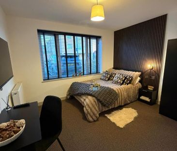 1 bedroom in a house share to rent - Photo 6