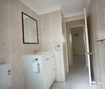 1/17 Maroong Street, Currajong QLD 4812 - Apartment For Rent | Domain - Photo 6