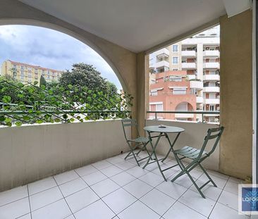 Appartement T2 NICE à louer - Photo 2