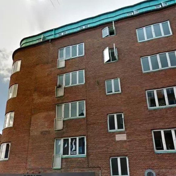 <b>Stor 3-værelses lejlighed i hjertet af Aalborg</b> - Photo 1