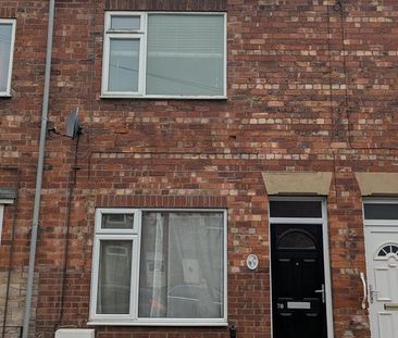 3 bedroom terraced house to rent - Photo 3