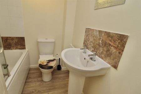 2 bedroom terraced house to rent - Photo 5