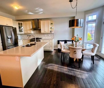 For Lease - 571 Sanderson Crescent, Milton, Ontario - Photo 2