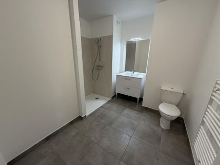 Location Appartement 2 pièces 48m² BORDEAUX 33800 - Photo 5