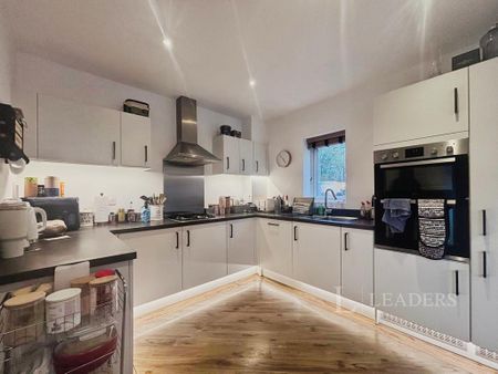 1 bedroom detached house to rent - Photo 2