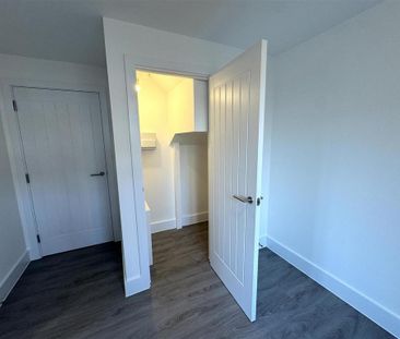 3 bedroom detached house to rent - Photo 4