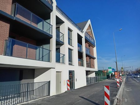 REIMS- Appartement de type 3 de 62.70m2 avec terrasse et stationnement, avenue jean-Jaurès, disponible de su - Photo 2