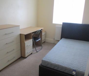 1 bedroom house of multiple occupation to rent - Photo 4