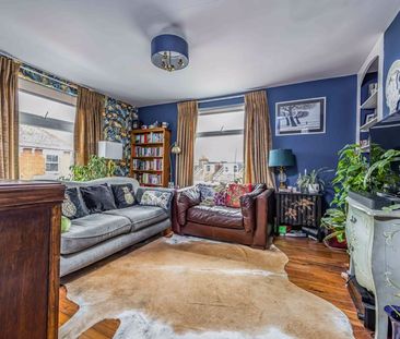 1 Waverley Grove, Southsea - Photo 2