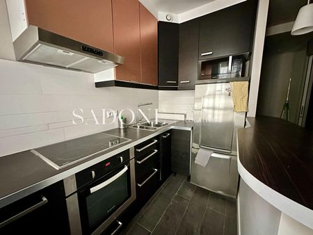 Location Appartement 1 pièce 25,80 m² à Neuilly-sur-Seine - Photo 3