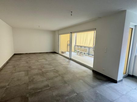 Spacieux 4.5 pièces NEUF au centre ville Martigny - Photo 3
