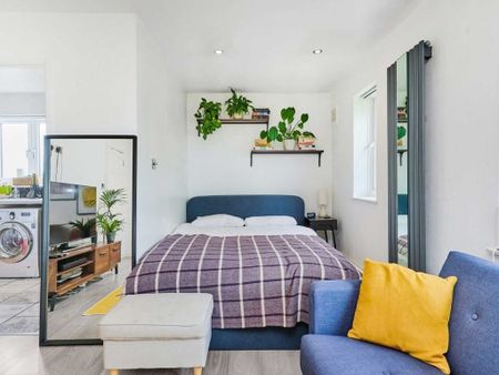 Studio Flat, Rectory Lane, SW17 - Photo 4