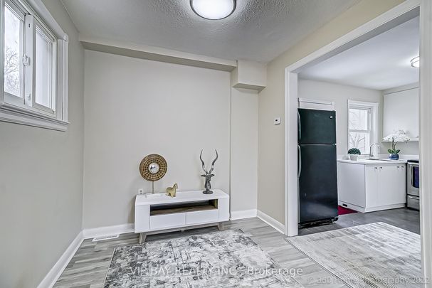 For Lease - 52 Athabaska Avenue, Toronto, Ontario - Photo 1