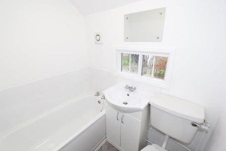 1 bedroom cottage to rent - Photo 2