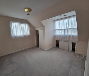 For Lease - 132 Victoria Street, Port Hope, Ontario - Photo 2