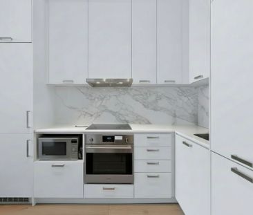 For Lease - 10 Honeycrisp Crescent Unit# 1816, Vaughan, Ontario - Photo 2
