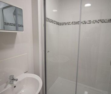 Studio to rent - Photo 6