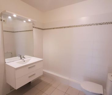 location Appartement T2 DE 48.2m² À RIS ORANGIS - Photo 5