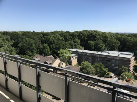 Demnächst frei! 2-Zimmer-Wohnung in Düsseldorf Garath - Photo 2