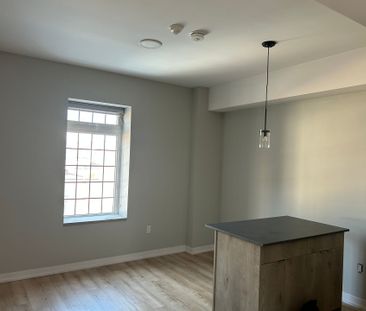 For Lease - 70 King Street Unit# 402, Oshawa, Ontario - Photo 5