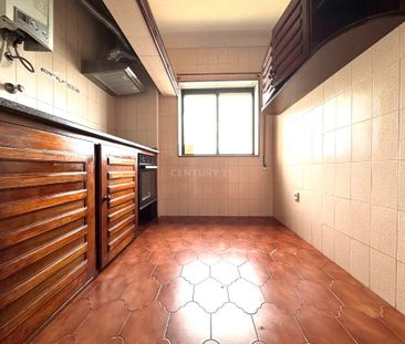 Apartamento com dois quartos, varanda e lugar de garagem em Aver-o-... - Photo 5