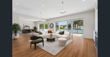 One of Willoughby's finest family homes - Photo 2