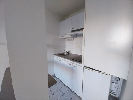 Apartment - Photo 4